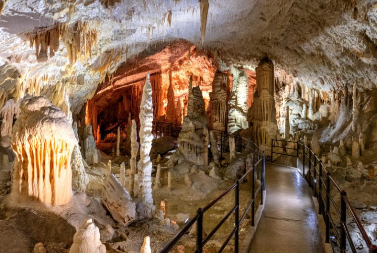 Grotte di San Canziano in Slovenia