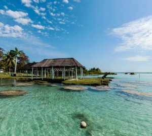 laguna di bacalar con alloggio