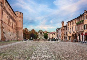 Cesena piazza