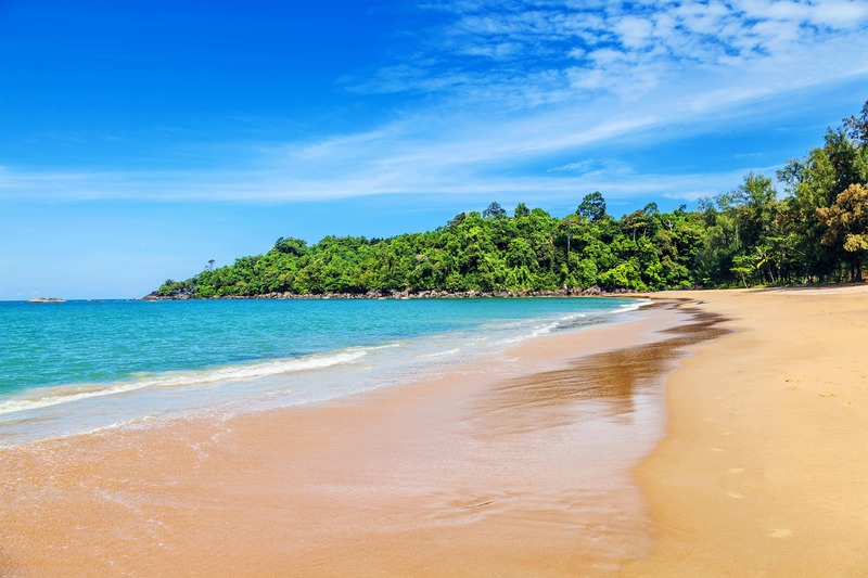 Khao Lak spiaggia