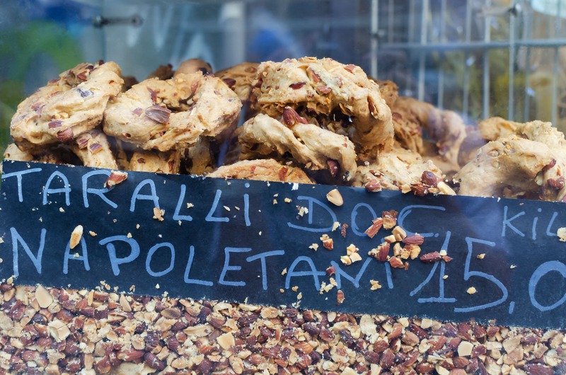 taralli street food a Napoli