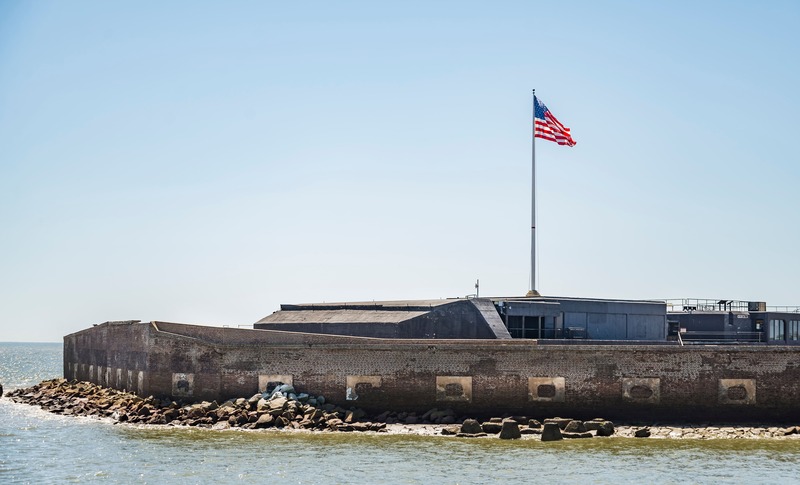 Fort Sumter con bandiera americana