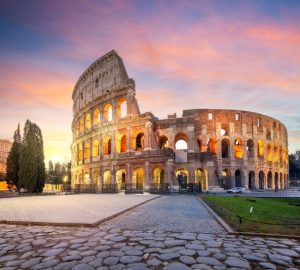 Colosseo al tramonto