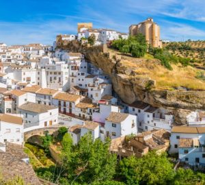 Setenil de las Bodegas: tra i borghi più sorprendenti dell'Andalusia